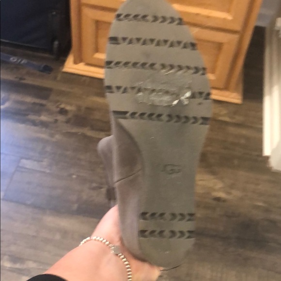 Ugg boots - Picture 4 of 4